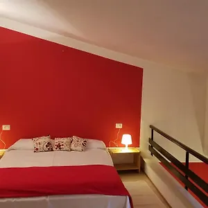 Casa vacanze Honeycomb -, Varese