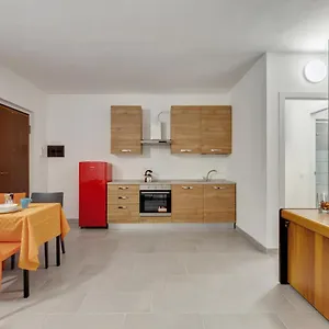Appartamento Staurenghi Amaretto - Affitti Brevi Italia, Varese