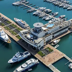 Hotel Yacht Club Marina Di **
